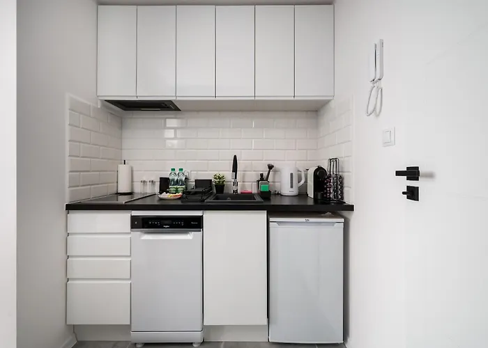 Vistula Corner By Bookinghost * Warszawa